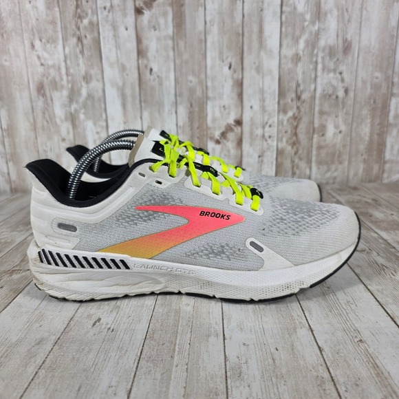 Brooks Launch GTS 9 Womens Running Shoes  Athletic Neon Pink White Size 10 - Picture 1 of 8